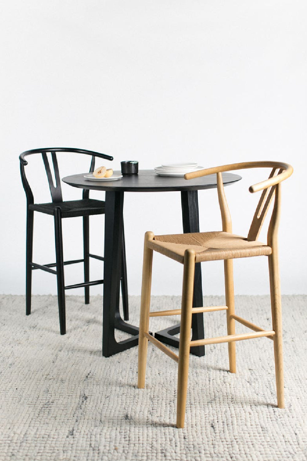 Black Solid Ash Counter Table | Novi Living Godenza | Oroa.com