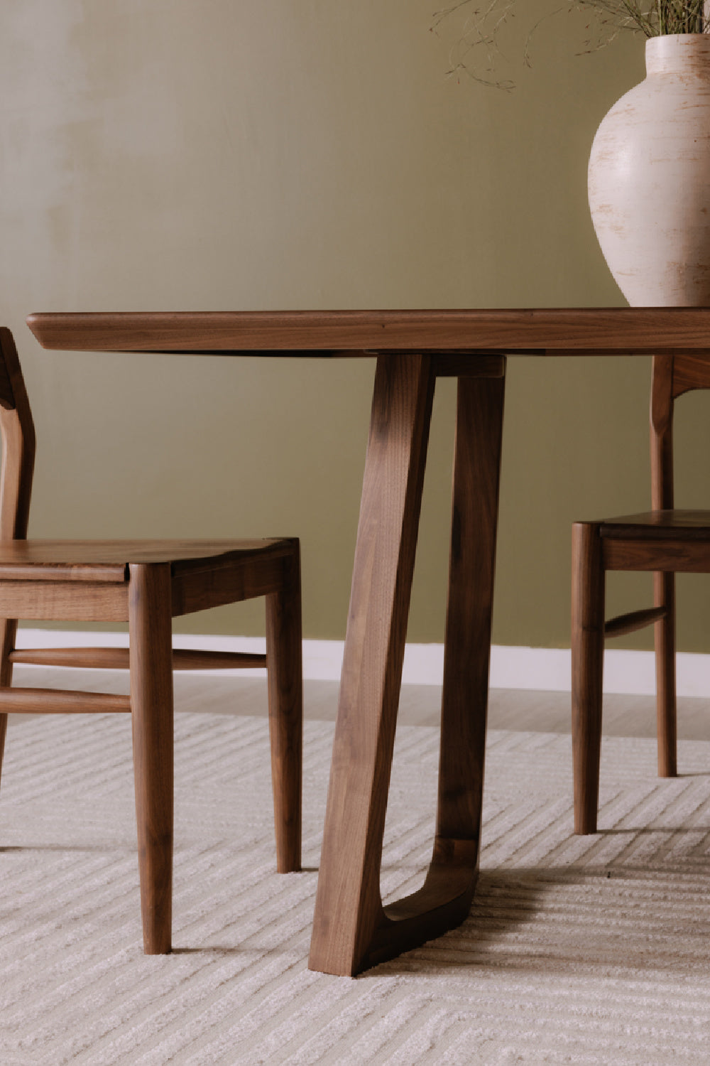 Rectangular Wooden Dining Table | Novi Living Silas | Oroa.com