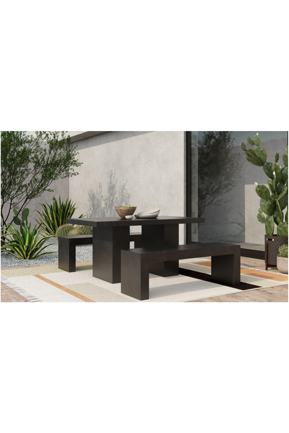 Pillar-Legged Indoor/Outdoor Dining Table | Novi Living Aurelius | Oroa.com