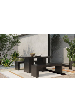 Pillar-Legged Indoor/Outdoor Dining Table | Novi Living Aurelius | Oroa.com