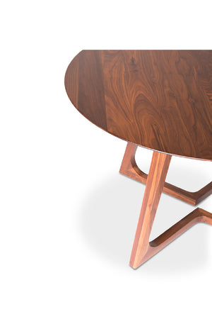 Sculptural Base Round Dining Table | Novi Living Godenza | Oroa.com