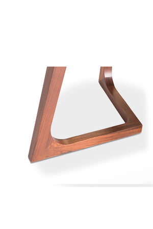 Sculptural Base Round Dining Table | Novi Living Godenza | Oroa.com