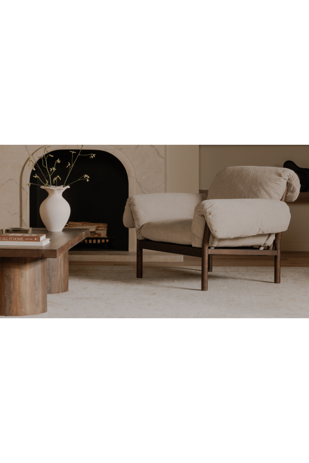 Ash-Framed Lounge Chair | Novi Living Cardero | Oroa.com