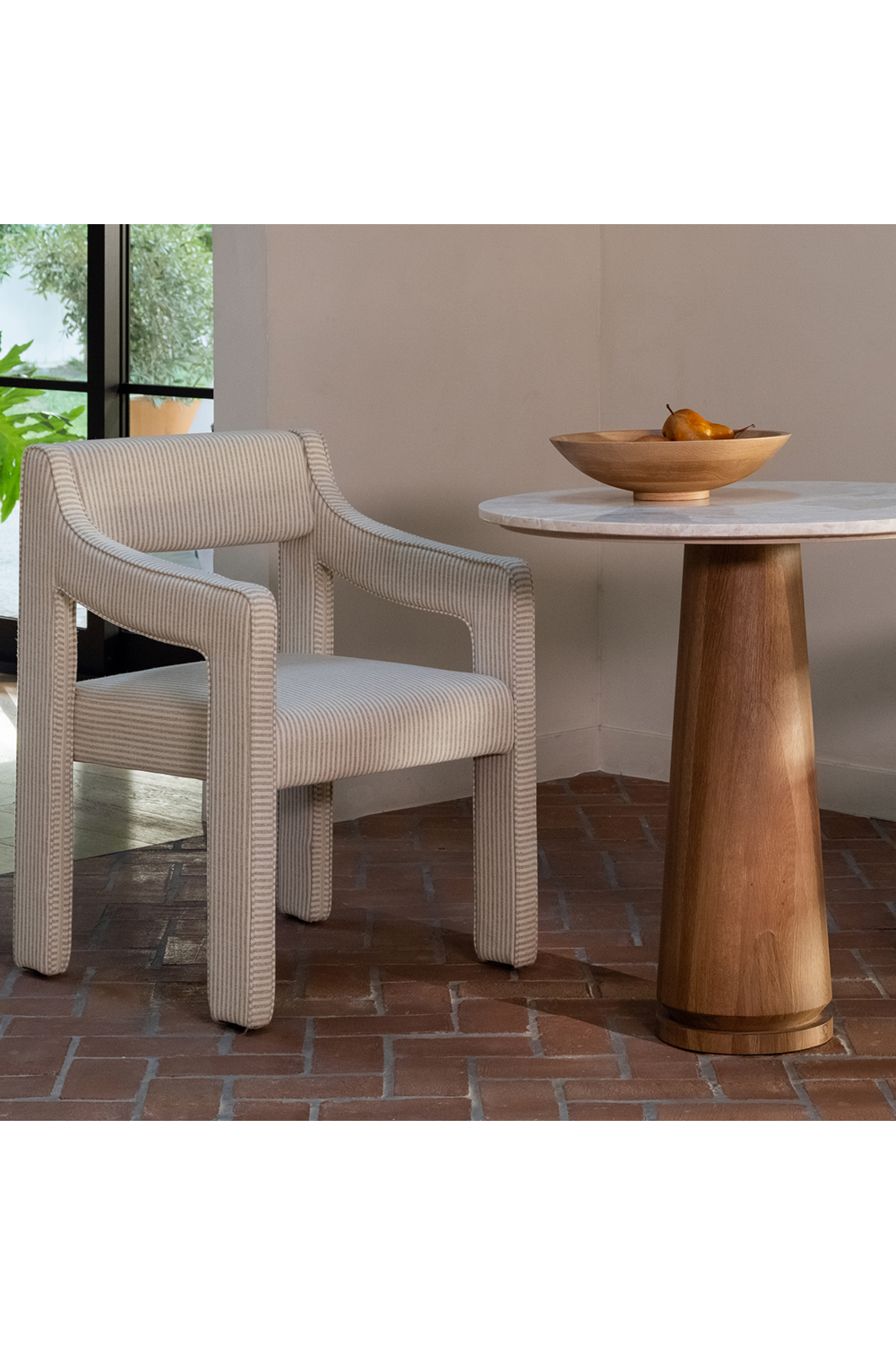 Round Marble Pedestal Coffee Table | Novi Living Sage | Oroa.com