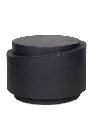 Round Outdoor Accent Table | Novi Living Cosmo | Oroa.com