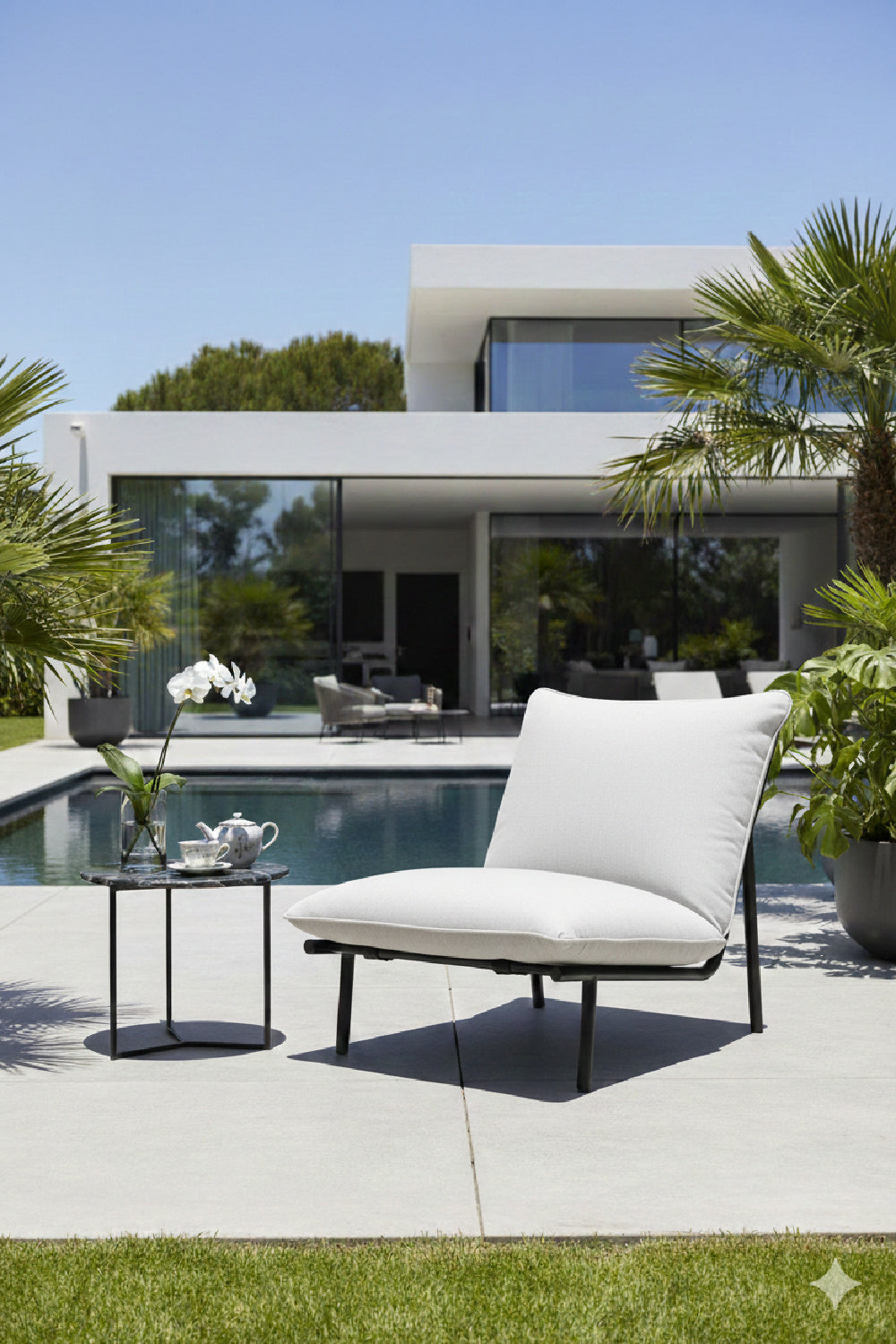   Modern European furniture - Modern Outdoor Cushion Chair - www.oroa.com | Oroa.com