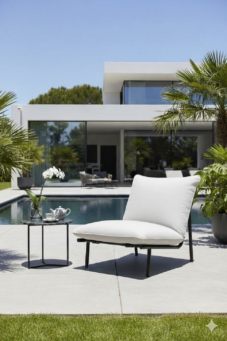  Modern European furniture - Modern Outdoor Cushion Chair - www.oroa.com | Oroa.com