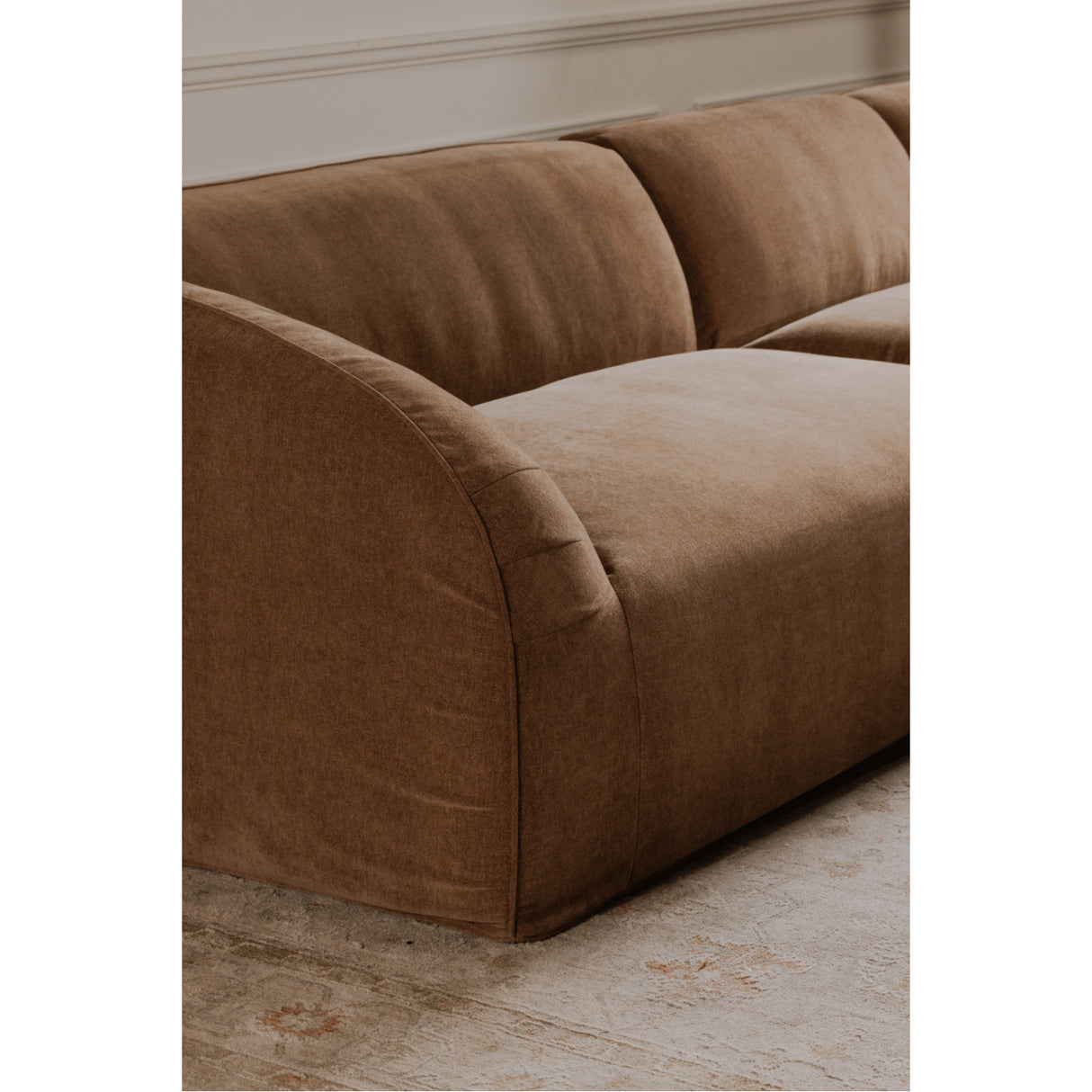 Single-Armed Modular Sofa | Novi Living Isla