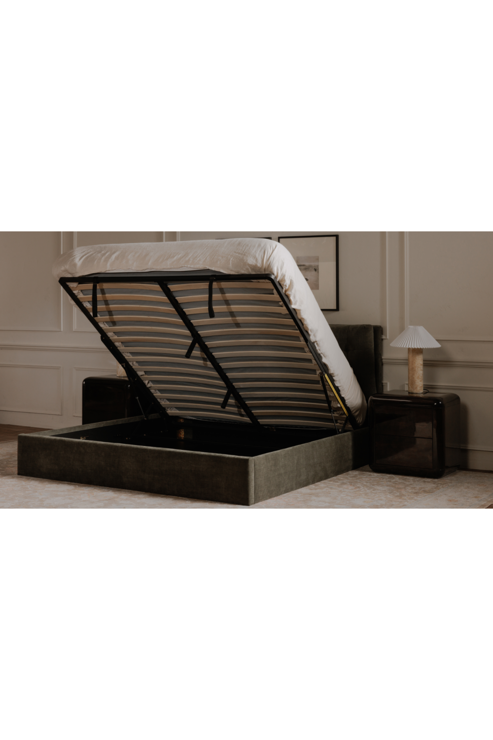 Tufted Storage Bed | Novi Living Sebastion | Oroa.com