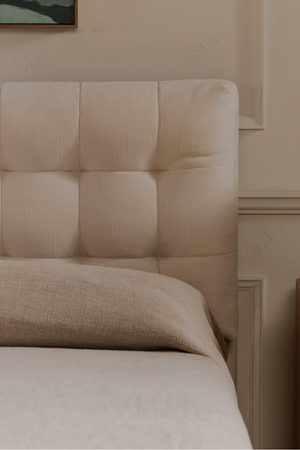 Tufted Storage Bed | Novi Living Sebastion | Oroa.com