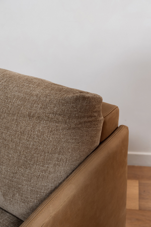 Leather Arm Sofa | Novi Living Teller | Oroa.com