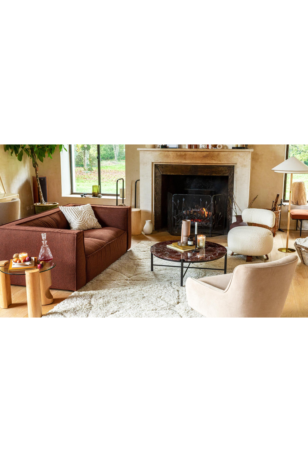 Rounded Seat Accent Chair | NV Gallery Platon | Oroa.com