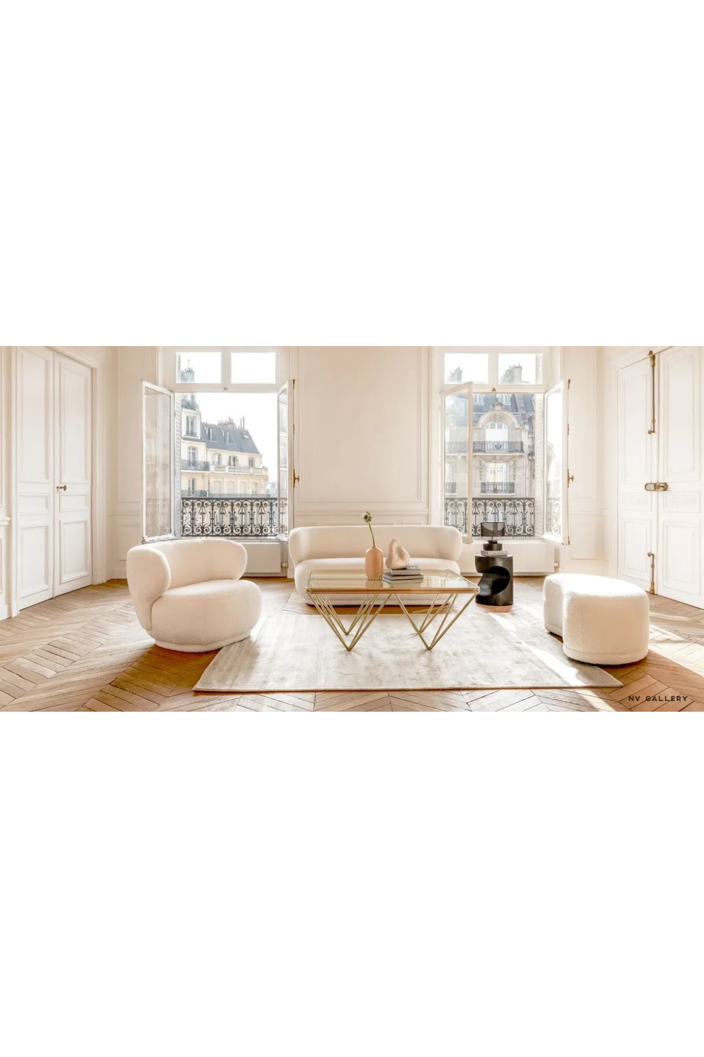 Pebble-Shaped Upholstered Bench | NV Gallery Enzo | Oroa.com