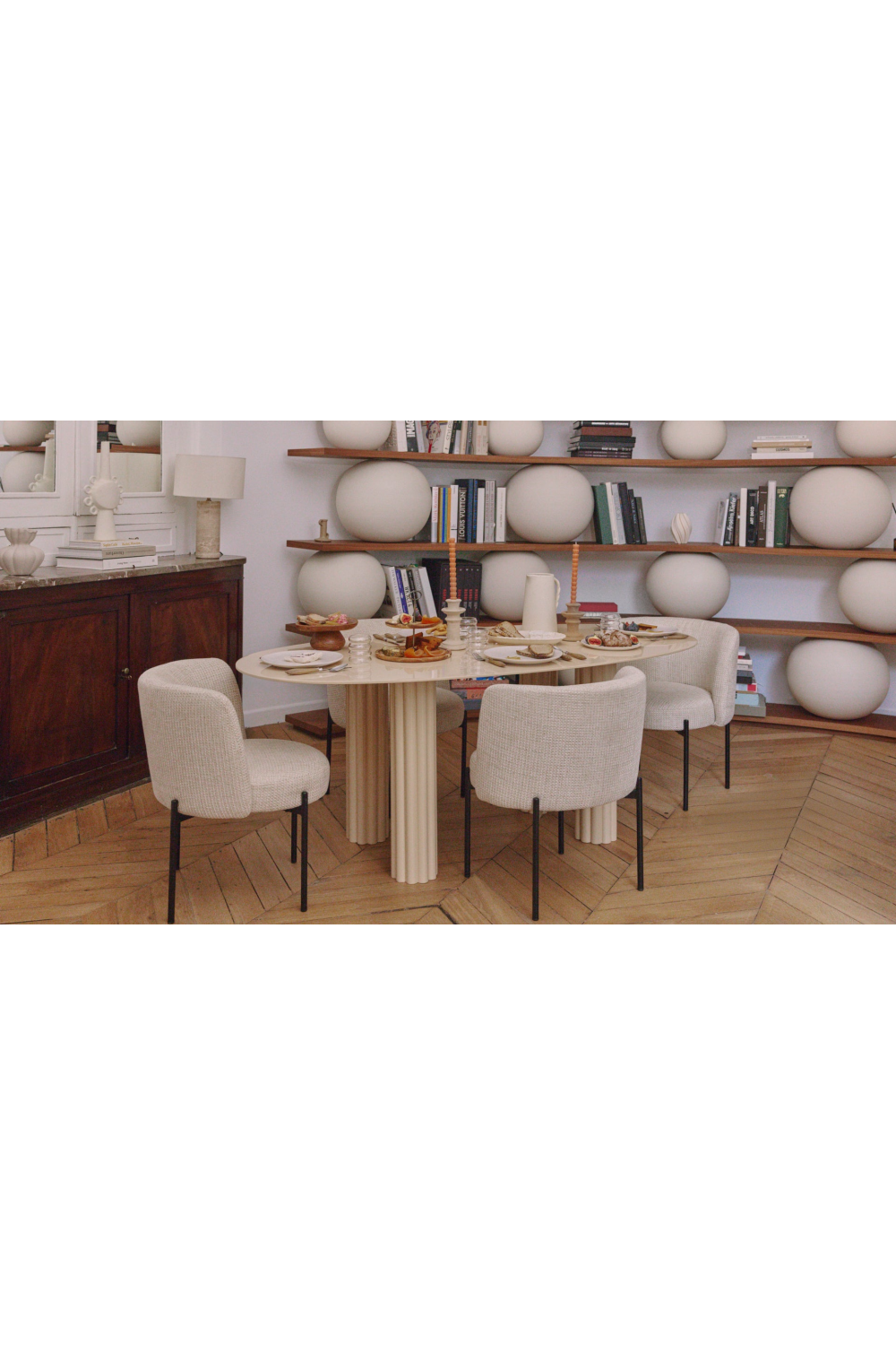 Curved Dining Chair | NV Gallery Ray | Oroa.com