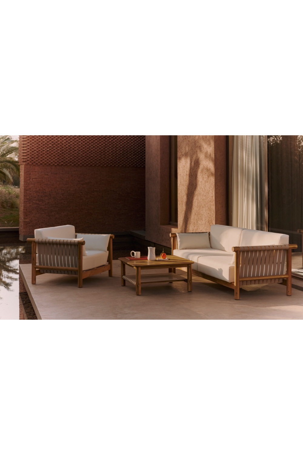 Acacia Outdoor Coffee Table | NV Gallery Bexley | Oroa.com