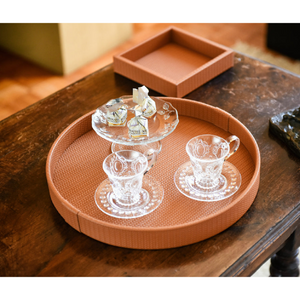 Calfskin Leather Round Tray | Pinetti Gea | OROA.com