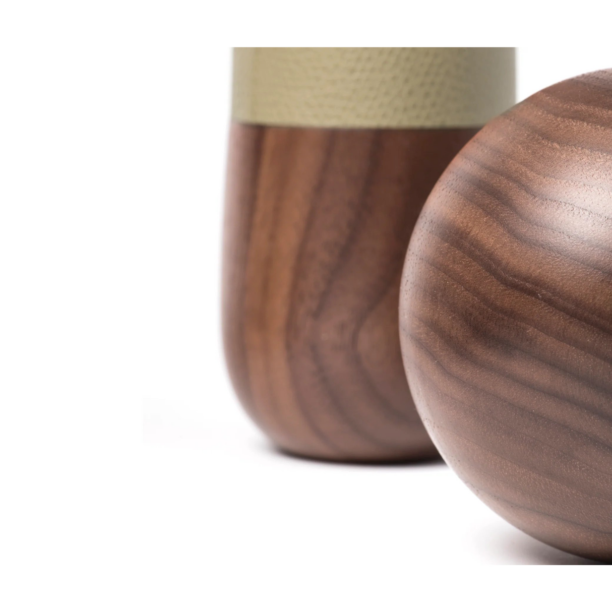 Walnut Wood Bowling Set | Pinetti | OROA.com