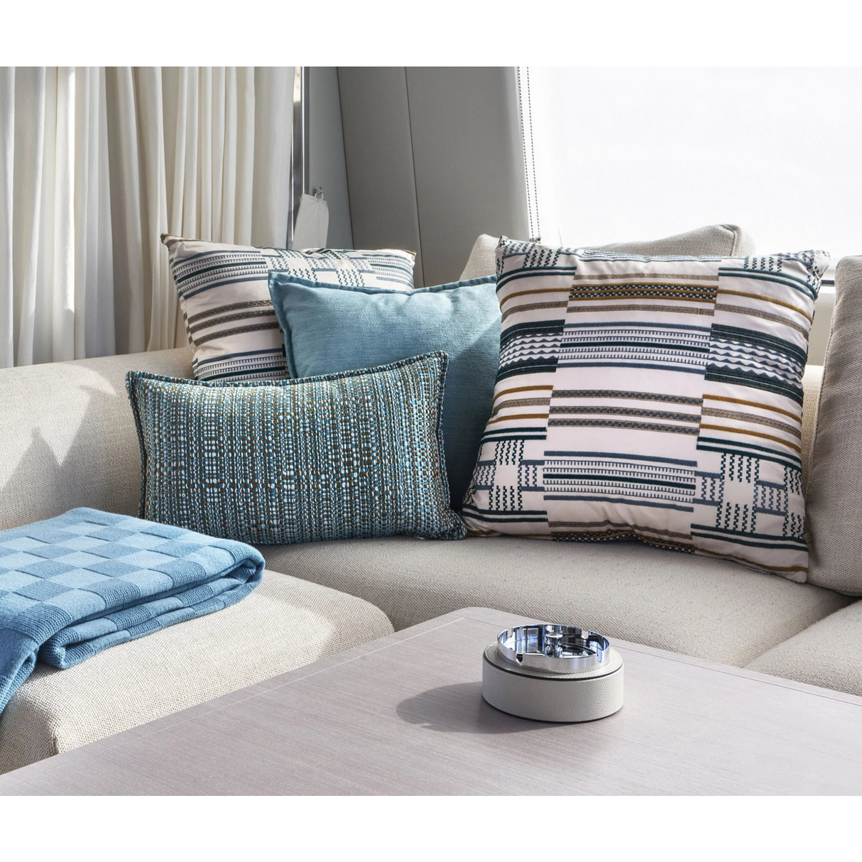 Leather Covered Revolving Ashtray | Pinetti Vento | OROA.com