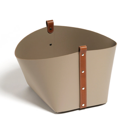Flared Leather Basket | Pinetti Ovo | OROA.com
