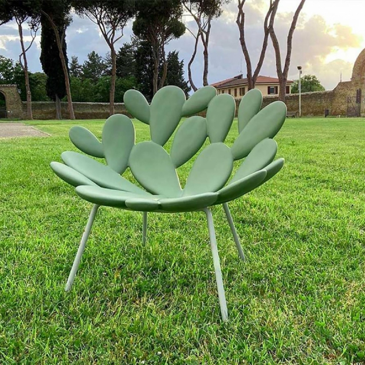 Cactus Design Armchair | Qeeboo Filicudi | OROA.com