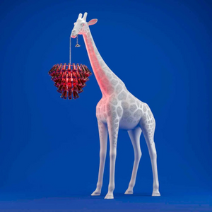 White Giraffe Floor Lamp M | Qeeboo Giraffe in Love | OROA.com
