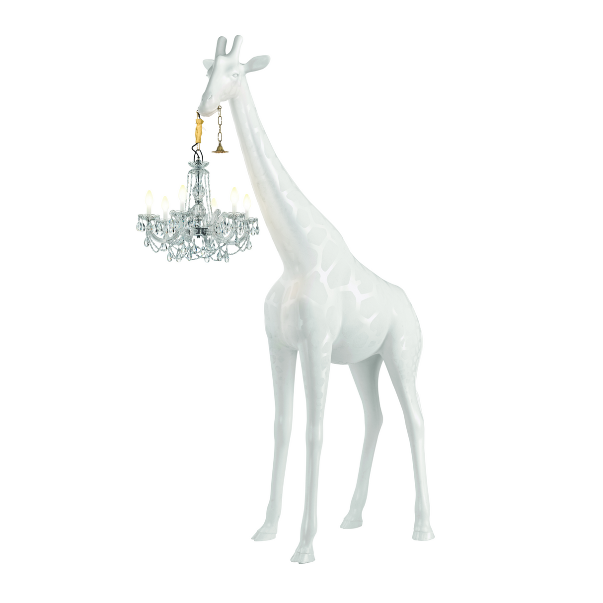 Outdoor Giraffe Statue Chandelier | Qeeboo Giraffe in Love | OROA.com