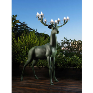 Deer Sculpture Indoor/Outdoor Lamp | Qeeboo Sherwood | OROA.com