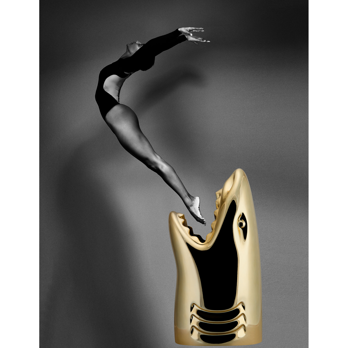 Shark-Shaped Multipurpose Holder | Qeeboo Killer | OROA.com