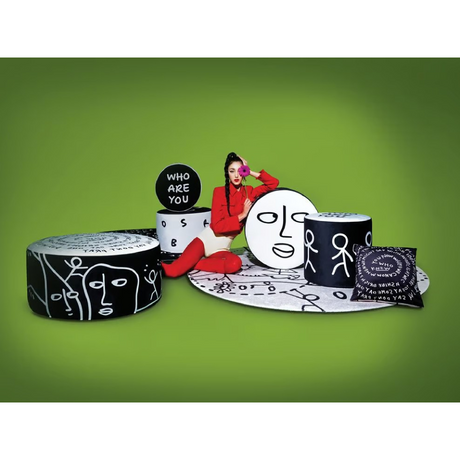 Graphic Print Round Pouf L | Qeeboo Eclipse | Italianfirniture.com