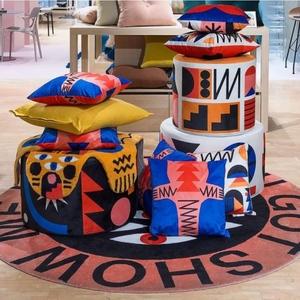 Graphic Print Cushion | Qeeboo Oggian | OROA.com