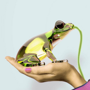 Sculptured Table/Wall Lamp | Qeeboo Hungry Frog | OROA.com