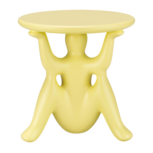 Molded Sculptural Side Table | Qeeboo Helpyourself | OROA.com