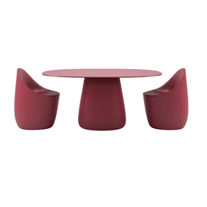Oval Indoor/Outdoor Dining Table | Qeeboo Cobble | OROA.com