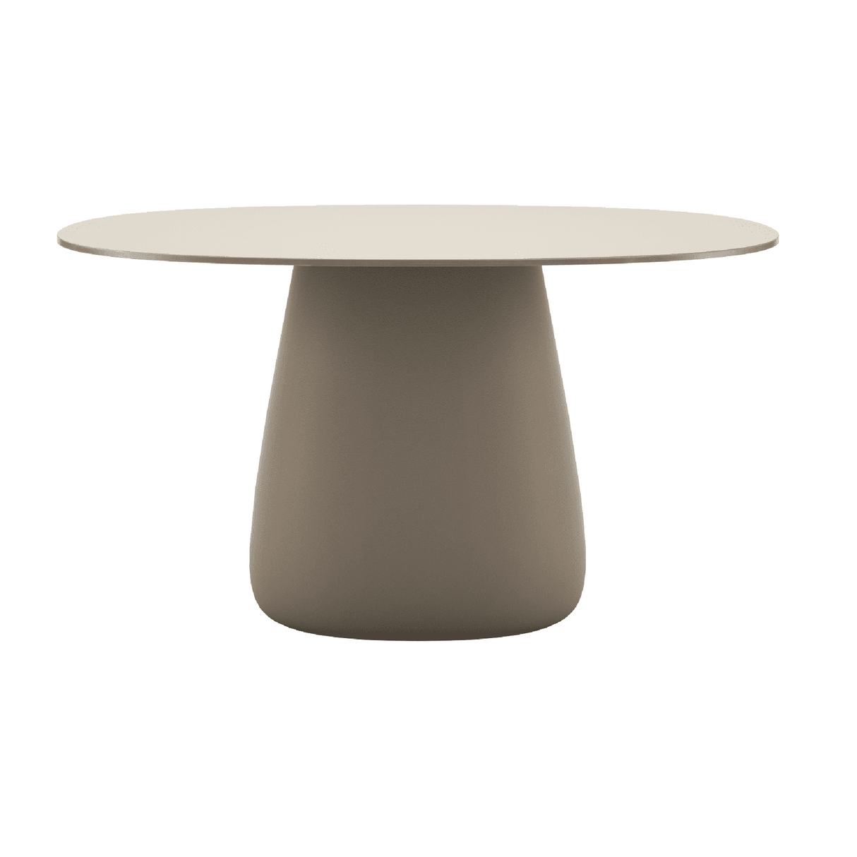 Oval Indoor/Outdoor Dining Table | Qeeboo Cobble | OROA.com
