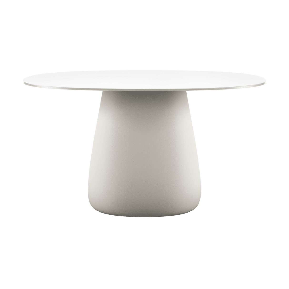 Oval Indoor/Outdoor Dining Table | Qeeboo Cobble | OROA.com