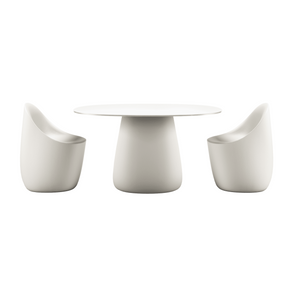 Oval Indoor/Outdoor Dining Table | Qeeboo Cobble | OROA.com