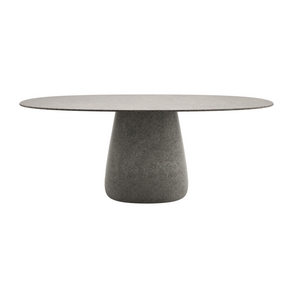 Oval Indoor/Outdoor Dining Table | Qeeboo Cobble | OROA.com