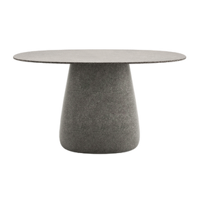Oval Indoor/Outdoor Dining Table | Qeeboo Cobble | OROA.com