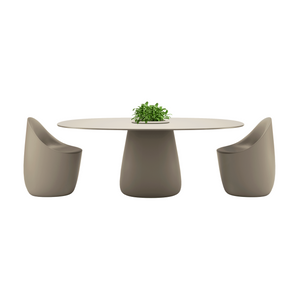 Indoor/Outdoor Bucket Dining Table | Qeeboo Cobble | OROA.com