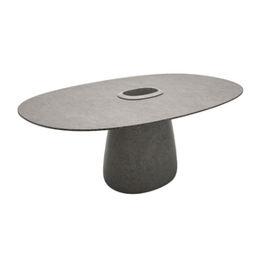 Indoor/Outdoor Bucket Dining Table | Qeeboo Cobble | OROA.com