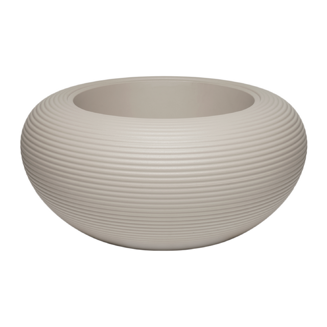 Round Minimalist Planter | Qeeboo Nami | OROA.com