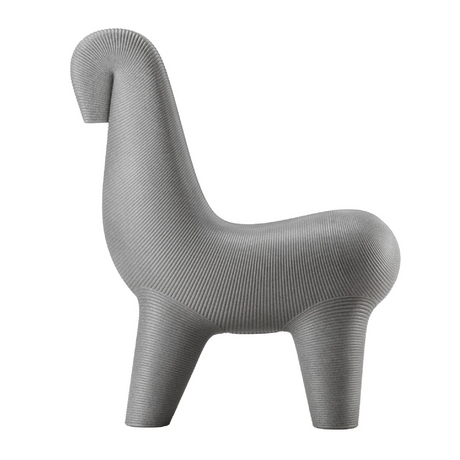 Sculptural Indoor/Outdoor Chair | Qeeboo Ghoda | OROA.com