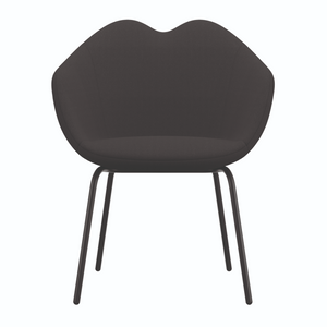 Lips-Shaped Accent Chair | Qeeboo XOXO | OROA.com