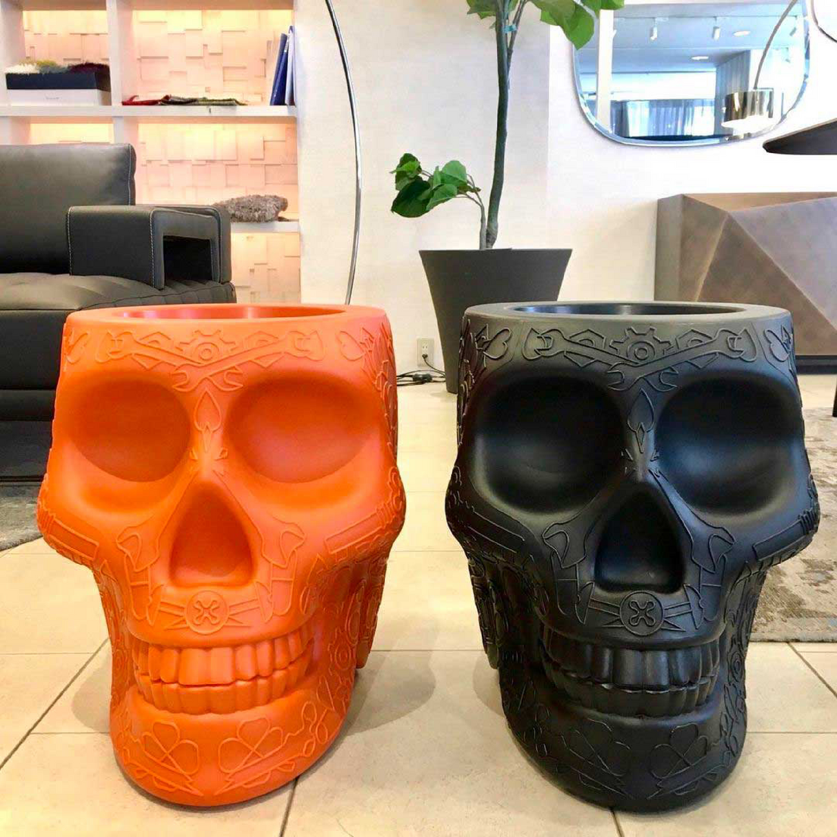 Skull-Shaped Planter Champagne Cooler | Qeeboo Mexico | OROA.com