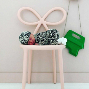 Bow Design Dining Chair | Qeeboo Ribbon | OROA.com