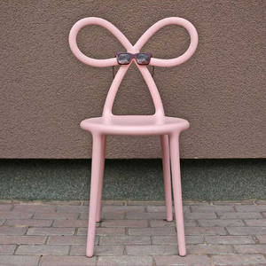 Bow Design Dining Chair | Qeeboo Ribbon | OROA.com