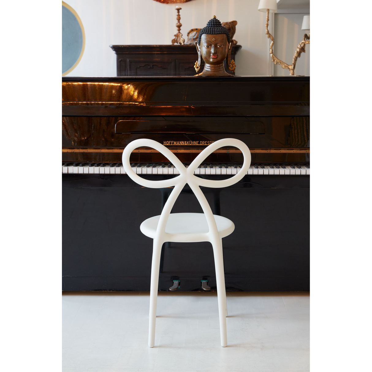 Modern Chic Dining Chair Set (2) | Qeeboo Ribbon | OROA.com