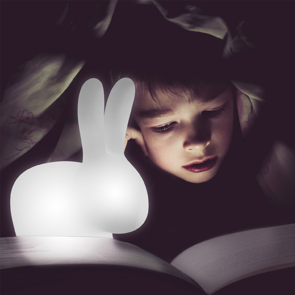 White Rabbit Chair LED Lamp | Qeeboo Rabbit | OROA.com