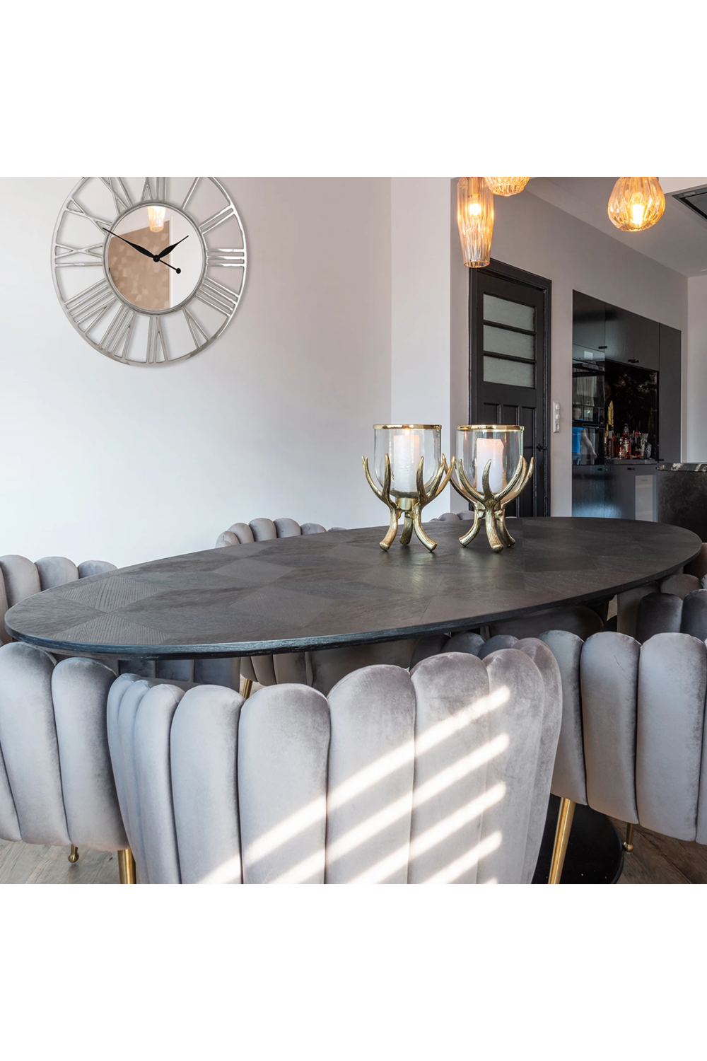 Oval Pedestal Dining Table | OROA Blax | Oroa.com