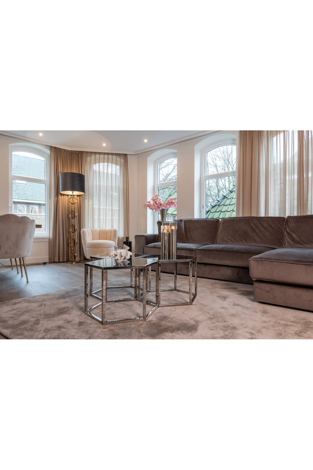 Scalloped Khaki Velvet Chair | Richmond Interiors Pippa | Oroa.com